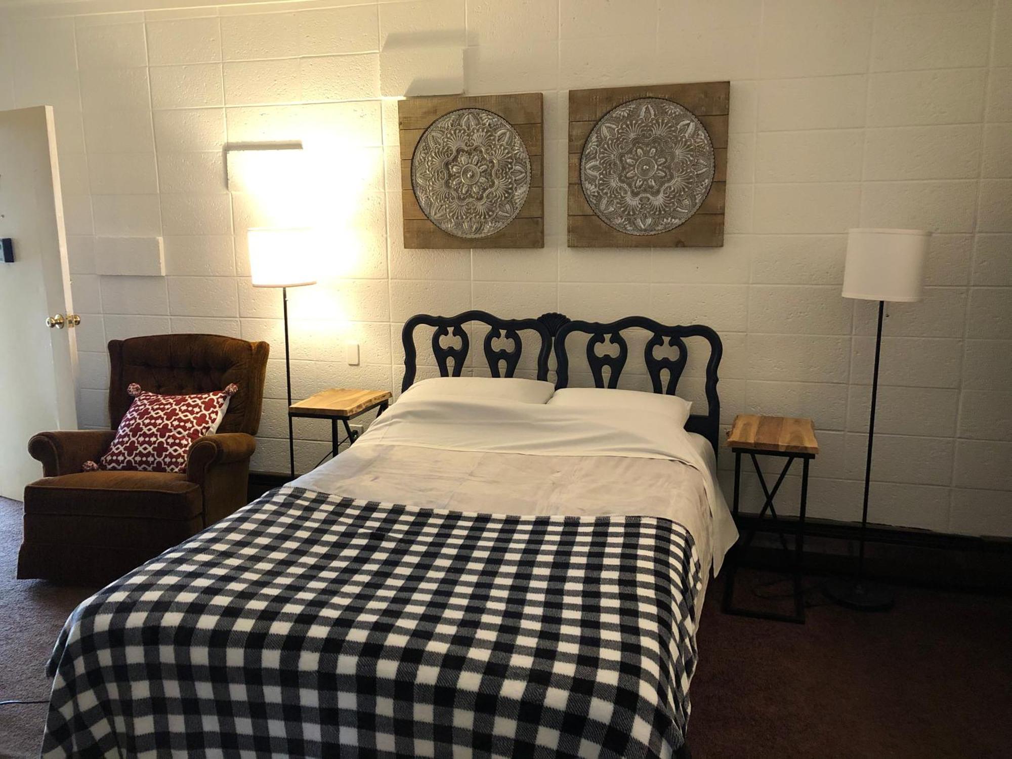 Rolling Hills Motel Wantage Экстерьер фото